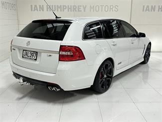 2016 Holden Commodore - Thumbnail