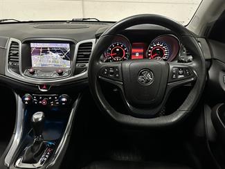 2016 Holden Commodore - Thumbnail