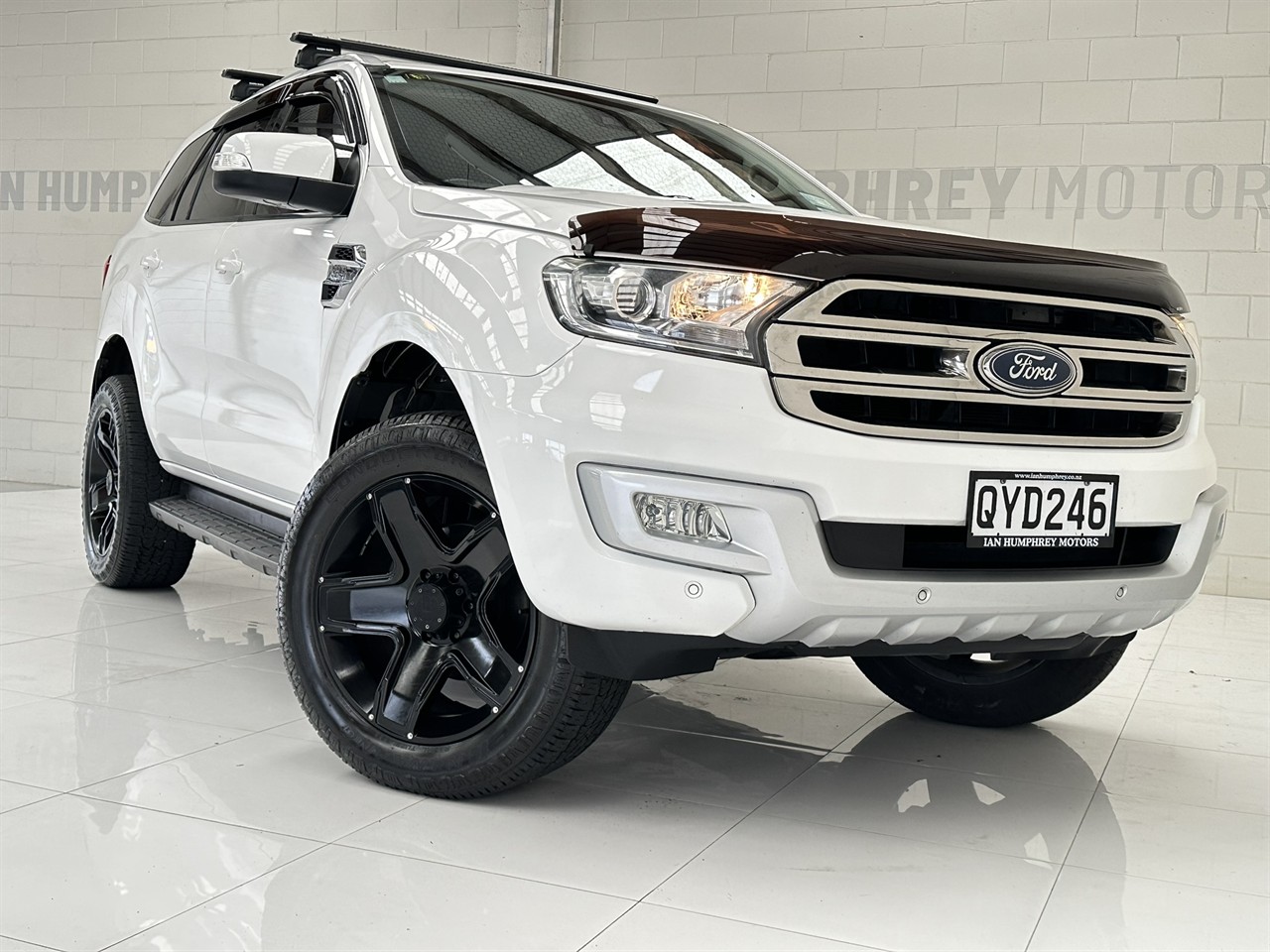 2018 Ford Everest