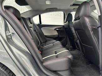 2013 Holden Commodore - Thumbnail