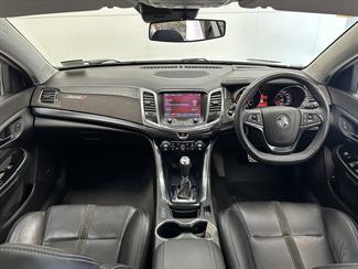 2016 Holden Commodore - Thumbnail