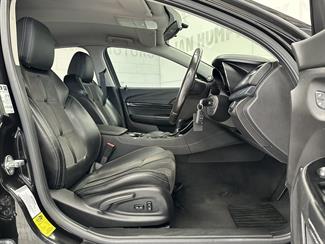 2013 Holden Commodore - Thumbnail