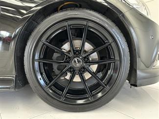 2013 Holden Commodore - Thumbnail