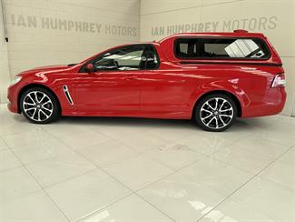 2015 Holden Commodore - Thumbnail