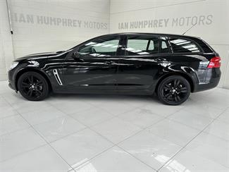 2017 Holden Commodore - Thumbnail