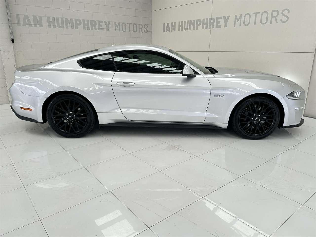 2019 Ford Mustang
