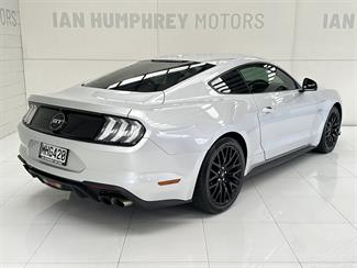 2019 Ford Mustang - Thumbnail