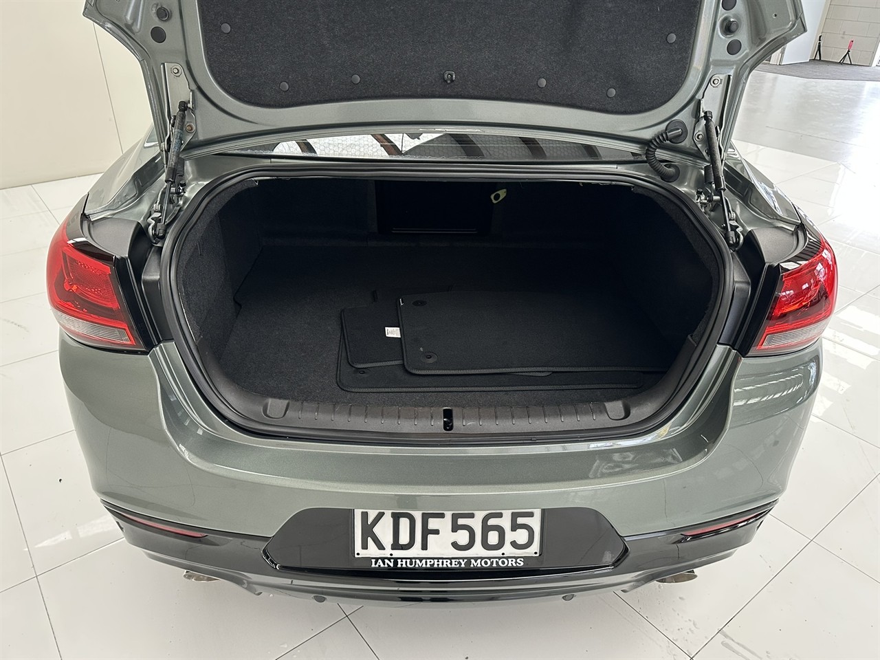 2016 Holden Commodore