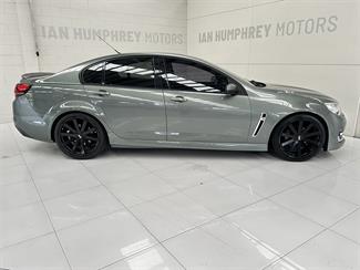 2016 Holden Commodore - Thumbnail