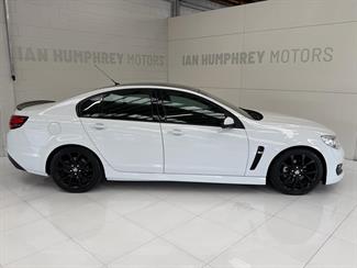 2016 Holden Commodore - Thumbnail